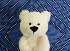 Baby Blanket crochet pattern by Darleen Hopkins http://www.ravelry.com/patterns/library/picture-perfect-baby-blanket-or-throw-crochet