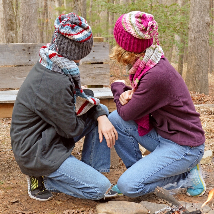 Glacier hat and scarf set crochet pattern by Darleen Hopkins