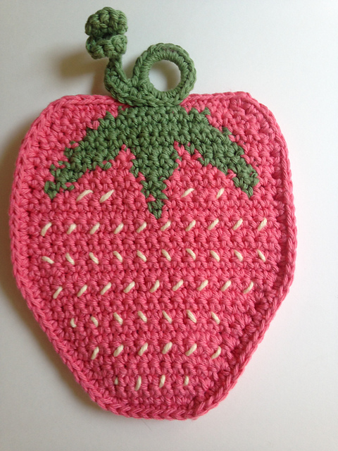 strawberry potholder crochet